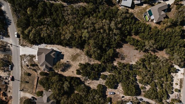 1244 Lasso, Canyon Lake, TX 78133