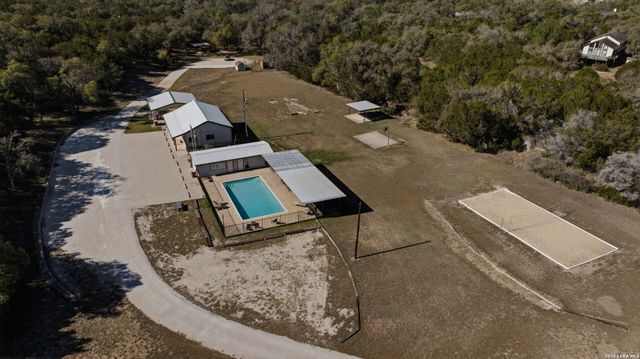 1244 Lasso, Canyon Lake, TX 78133
