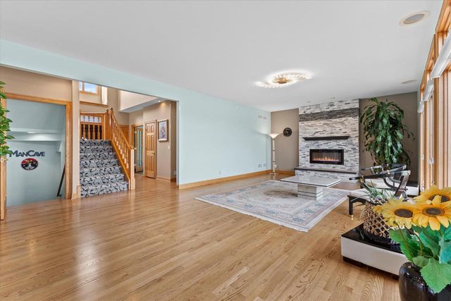 1218 5 Mile ROAD, Racine, WI 53402