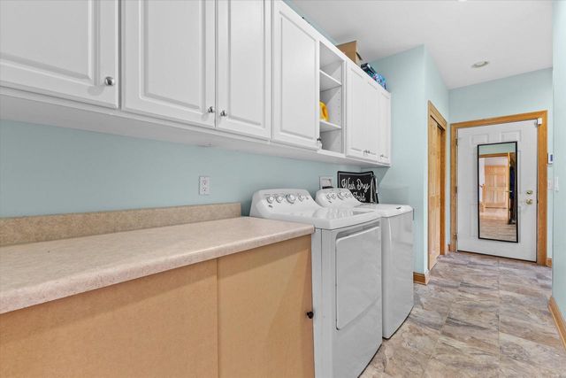 1218 5 Mile ROAD, Racine, WI 53402