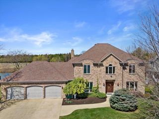 1218 5 Mile ROAD, Racine, WI 53402