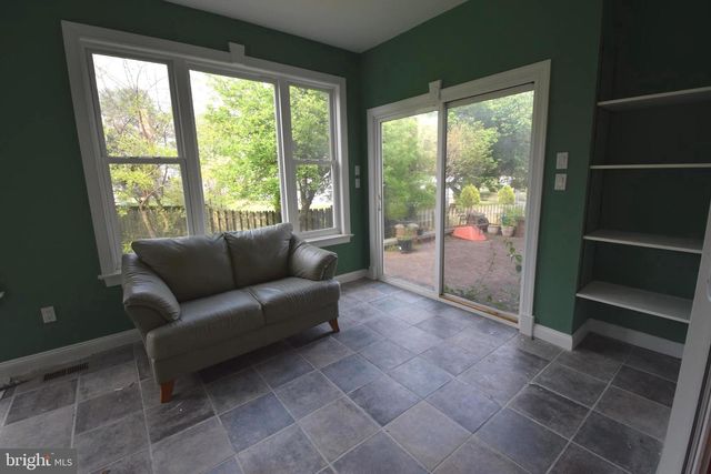 7601 ANAMOSA WAY, Derwood, MD 20855