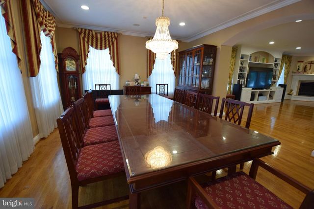 7601 ANAMOSA WAY, Derwood, MD 20855