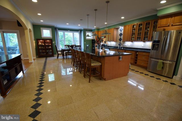 7601 ANAMOSA WAY, Derwood, MD 20855