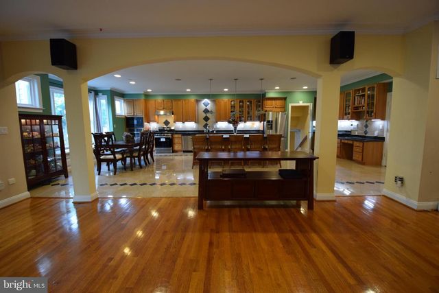 7601 ANAMOSA WAY, Derwood, MD 20855