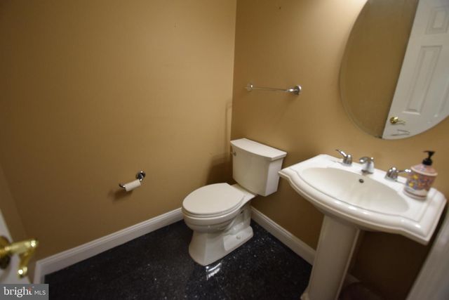 7601 ANAMOSA WAY, Derwood, MD 20855