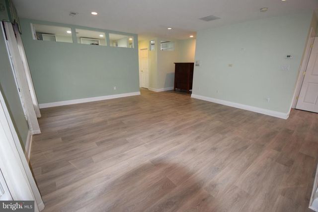 7601 ANAMOSA WAY, Derwood, MD 20855