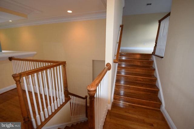 7601 ANAMOSA WAY, Derwood, MD 20855