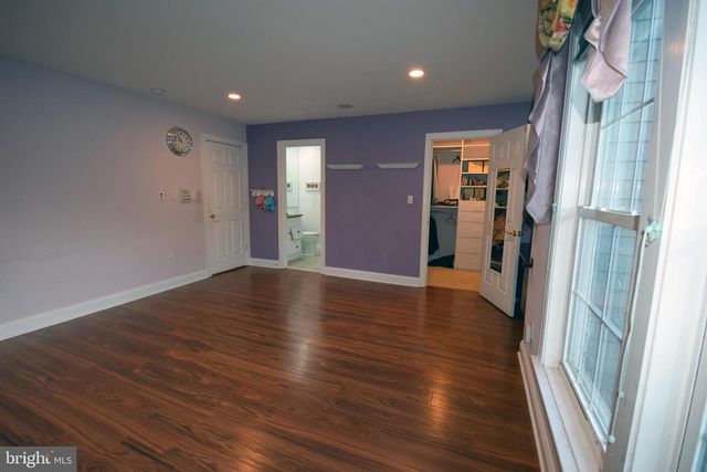 7601 ANAMOSA WAY, Derwood, MD 20855
