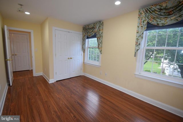 7601 ANAMOSA WAY, Derwood, MD 20855
