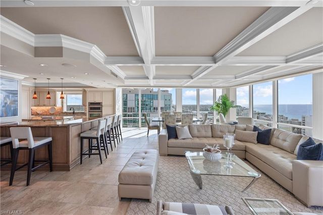 3991 Gulf Shore BLVD N PH101, Naples, FL 34103