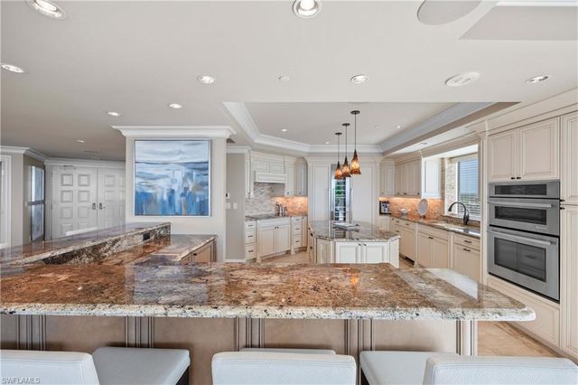 3991 Gulf Shore BLVD N PH101, Naples, FL 34103