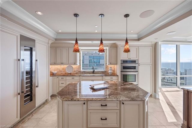 3991 Gulf Shore BLVD N PH101, Naples, FL 34103