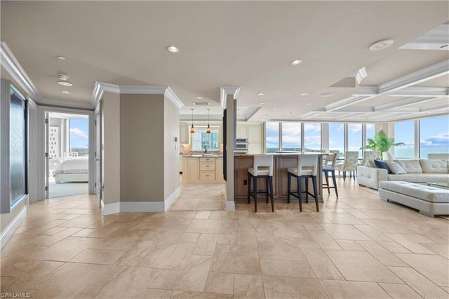 3991 Gulf Shore BLVD N PH101, Naples, FL 34103