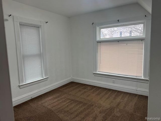 17 Stapleton Street, Mount Clemens, MI 48043