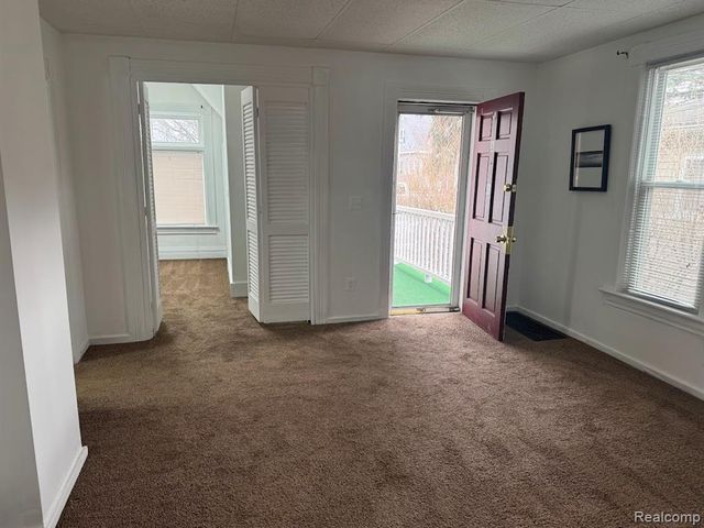 17 Stapleton Street, Mount Clemens, MI 48043