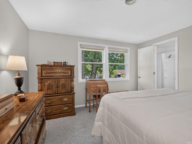 4720 Ottawa Drive, Fort Wayne, IN 46835