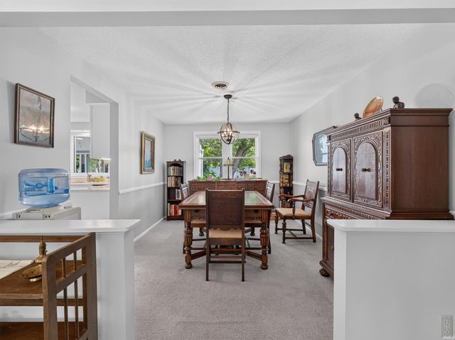 4720 Ottawa Drive, Fort Wayne, IN 46835
