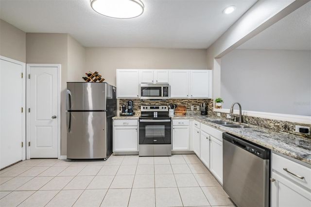 2819 CONCH HOLLOW DRIVE, Brandon, FL 33511