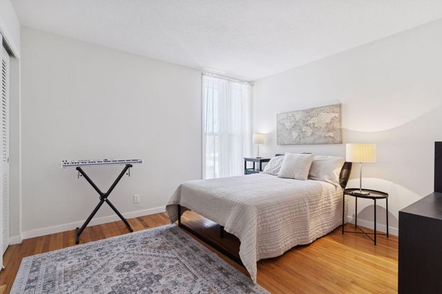 6499 Barrie Road, Edina, MN 55435