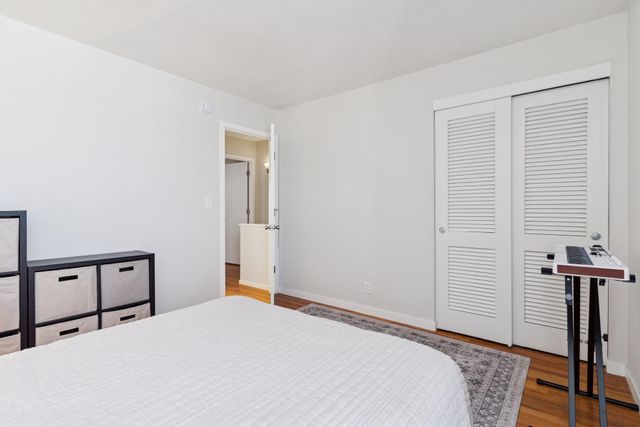 6499 Barrie Road, Edina, MN 55435