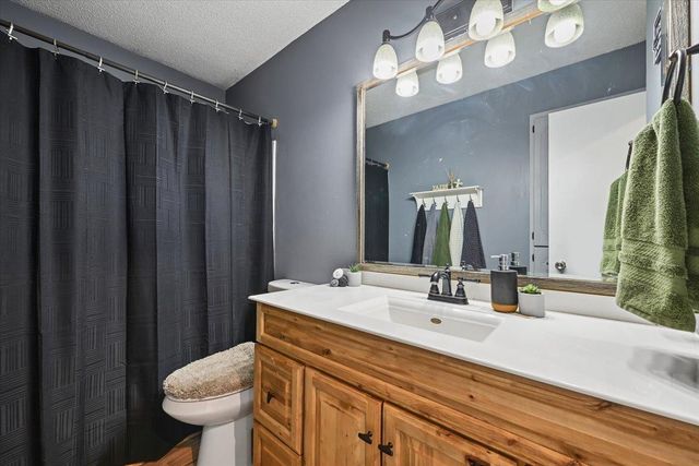 8768 Moorhouse Avenue, Clear Lake, MN 55319