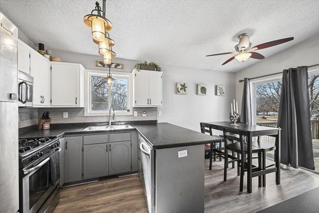 8768 Moorhouse Avenue, Clear Lake, MN 55319