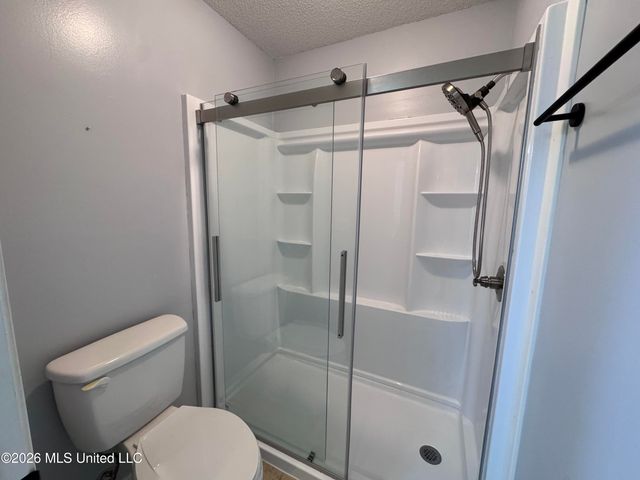 2761 Dickens Place Drive, Southaven, MS 38671