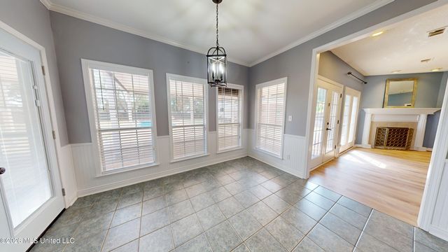 2761 Dickens Place Drive, Southaven, MS 38671