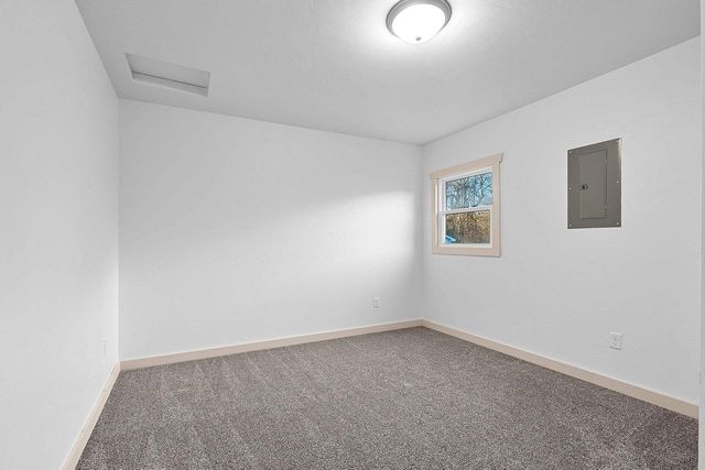 N9598 COTTAGE LANE, Wausaukee, WI 54177