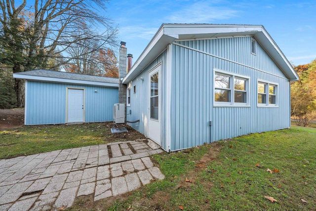 N9598 COTTAGE LANE, Wausaukee, WI 54177