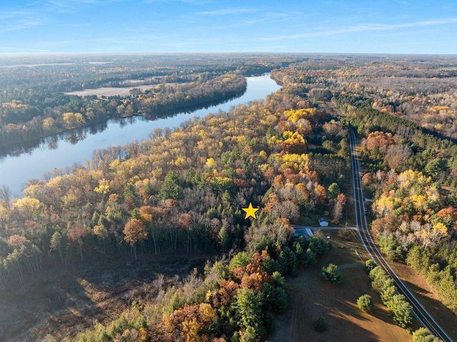 N9598 COTTAGE LANE, Wausaukee, WI 54177