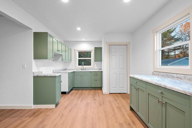 N9598 COTTAGE LANE, Wausaukee, WI 54177