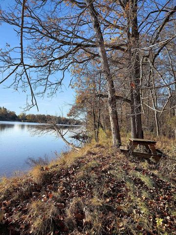 N9598 COTTAGE LANE, Wausaukee, WI 54177