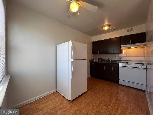 6220 ALGON AVE, Philadelphia, PA 19111