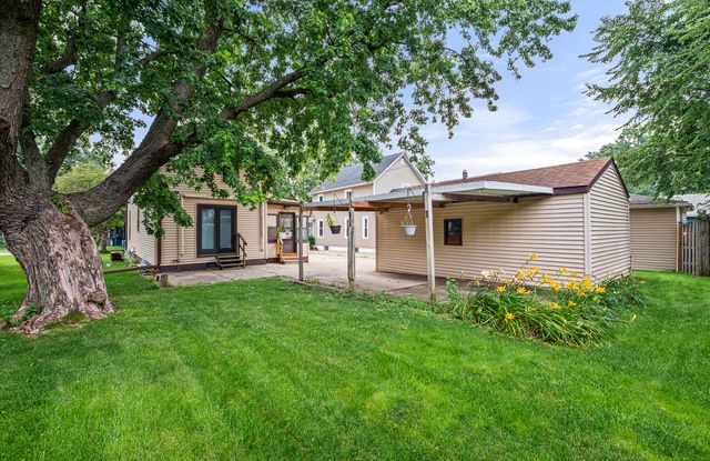 707 Talma Street, Aurora, IL 60505