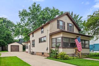 707 Talma Street, Aurora, IL 60505