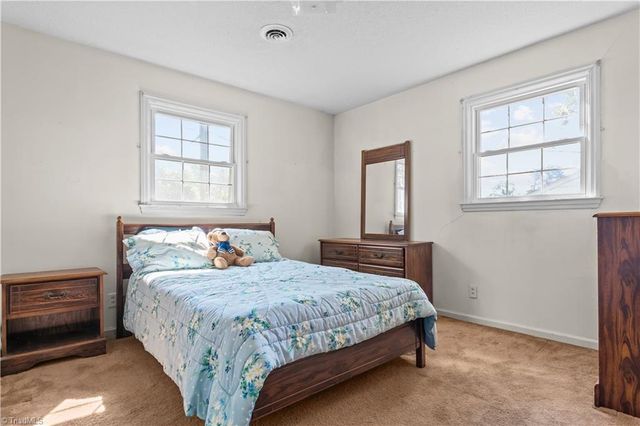 1402 Clegg Street, Greensboro, NC 27407