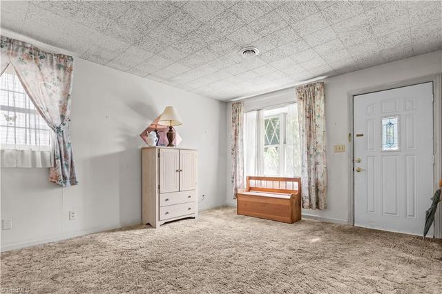 1402 Clegg Street, Greensboro, NC 27407