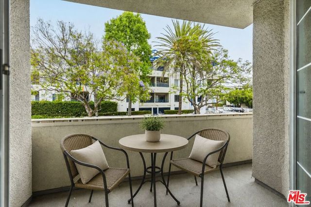 12203 Idaho Avenue 103, Los Angeles, CA 90025