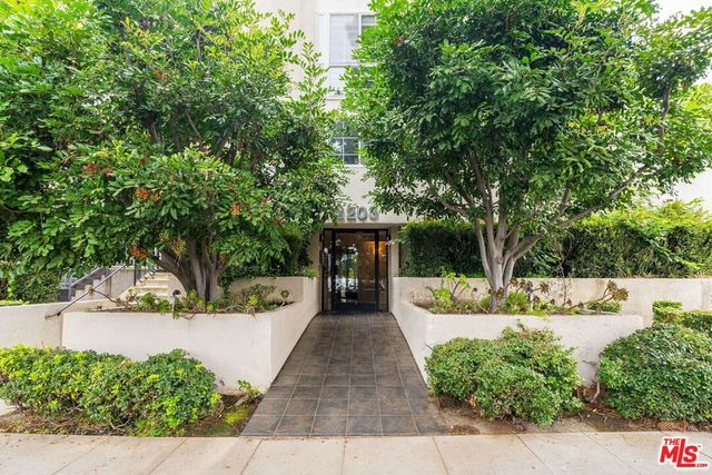 12203 Idaho Avenue 103, Los Angeles, CA 90025