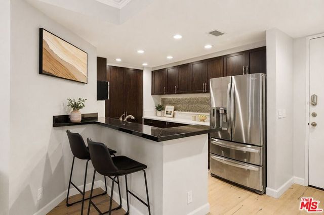 12203 Idaho Avenue 103, Los Angeles, CA 90025
