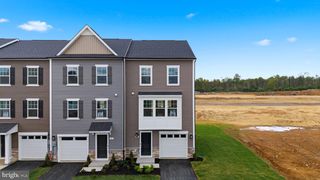 49 SCAMMEL DR, Bunker Hill, WV 25413