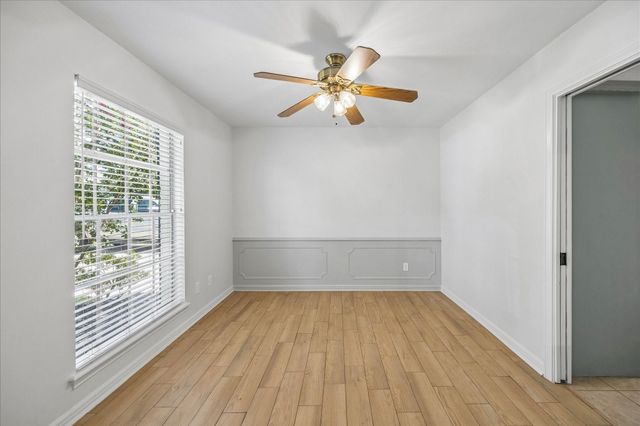 11423 Valley Spring Drive, Houston, TX 77043