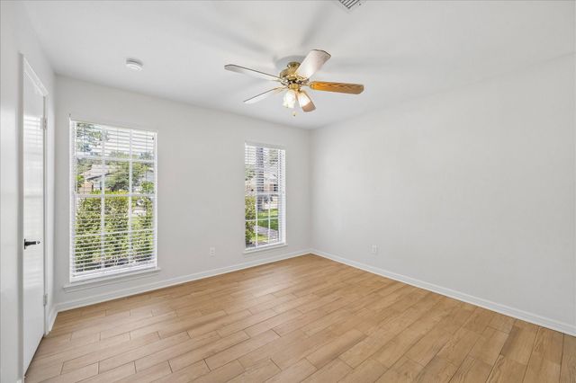 11423 Valley Spring Drive, Houston, TX 77043