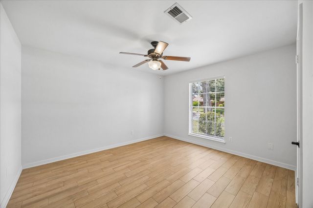 11423 Valley Spring Drive, Houston, TX 77043