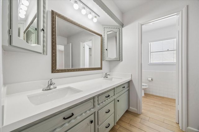 11423 Valley Spring Drive, Houston, TX 77043