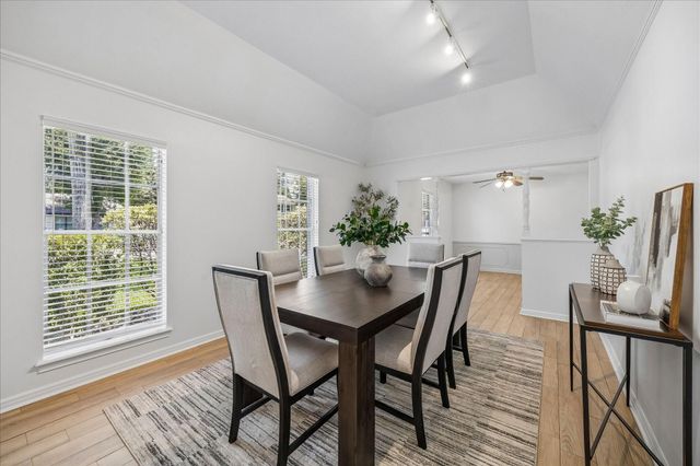 11423 Valley Spring Drive, Houston, TX 77043