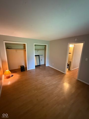 6076 Wingedfoot Court, Indianapolis, IN 46254