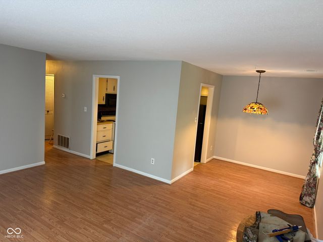 6076 Wingedfoot Court, Indianapolis, IN 46254